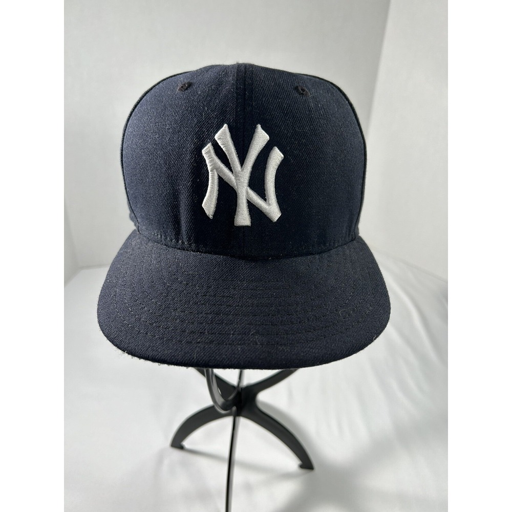 New Era New York Yankees MLB Baseball hat cap fitted‎ 7 1/8 Team Wear Game Day